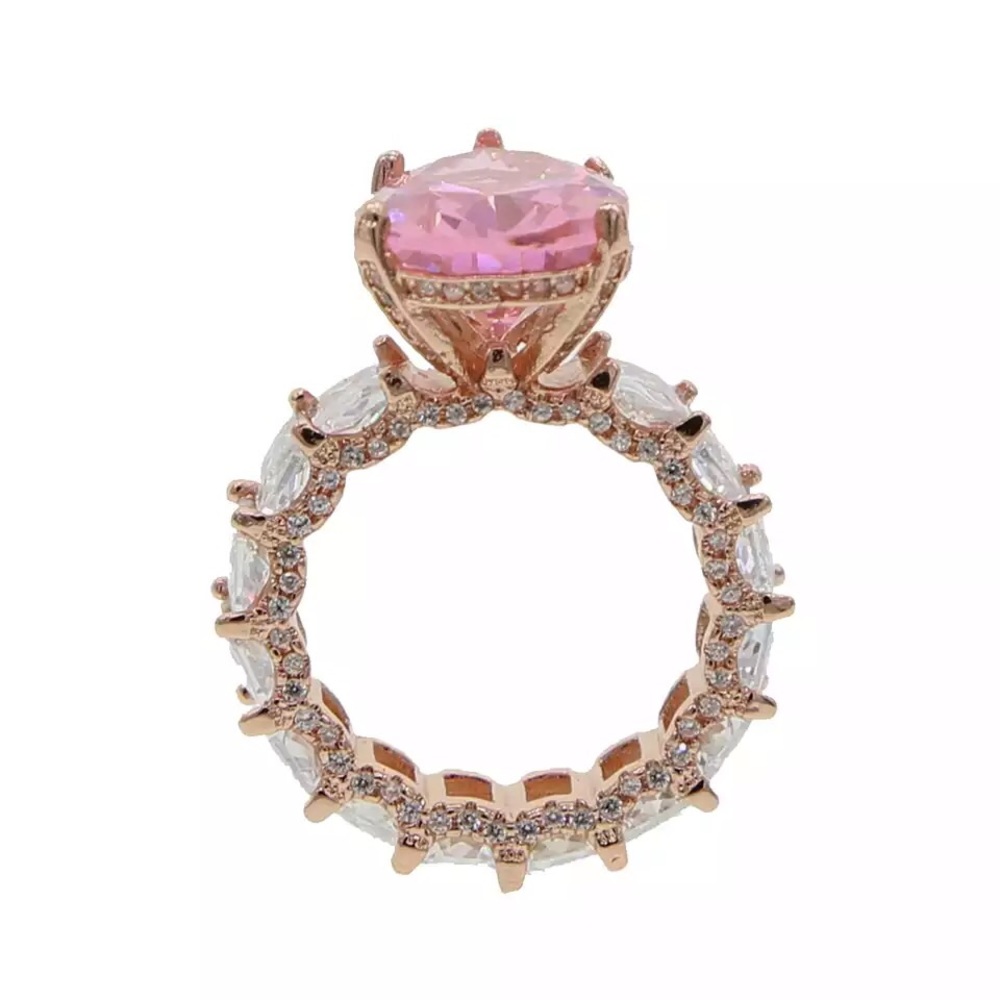 Pear ring